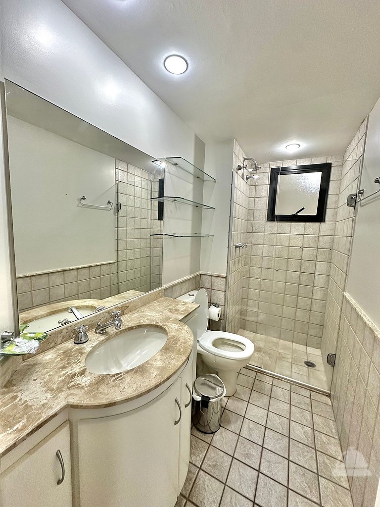 Apart-Hotel Moema c/ 2 quartos e garagem