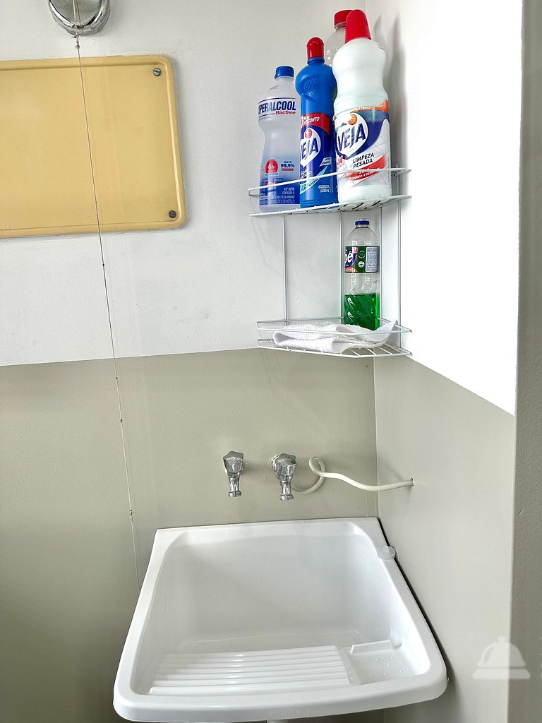 Flat Andar Alto Vila Olímpia 2Qts Garagem e Wi-Fi