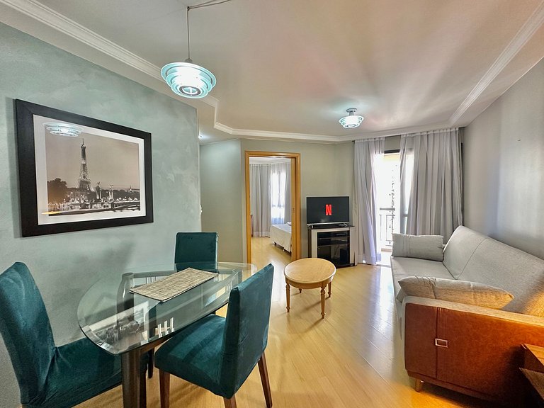 Apart-Hotel Moema c/ 2 quartos e garagem