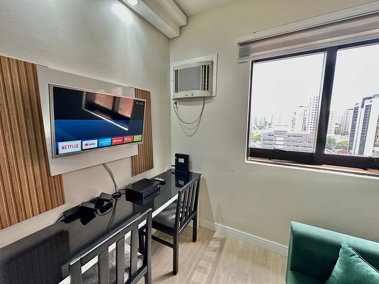 Estúdio QI Ibirapuera cozinha compacta e limpeza diária UH20