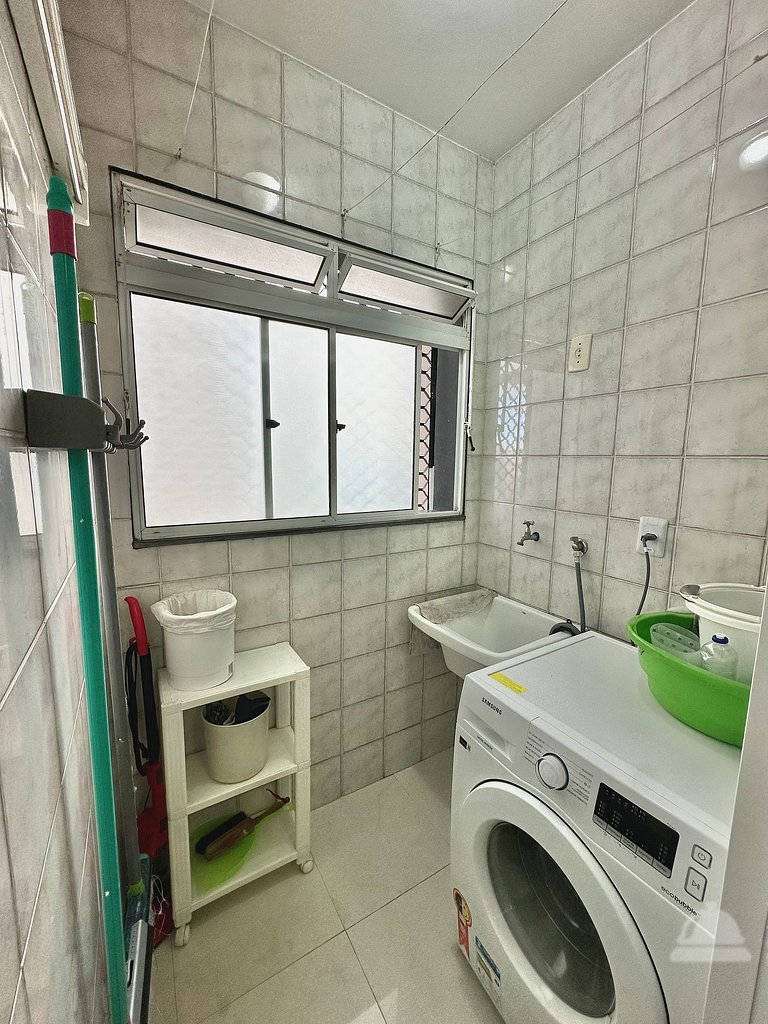 Flat Berrini 2 quartos, 2 suítes, estacionamento gratuito