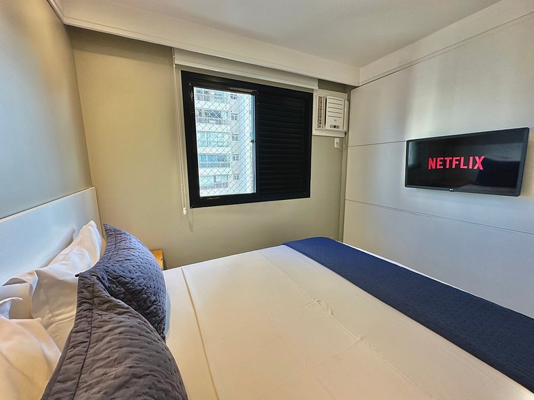 Flat Berrini 2 quartos, 2 suítes, estacionamento gratuito