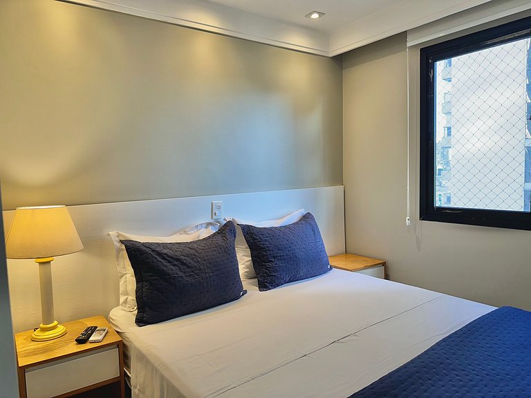 Flat Berrini 2 quartos, 2 suítes, estacionamento gratuito