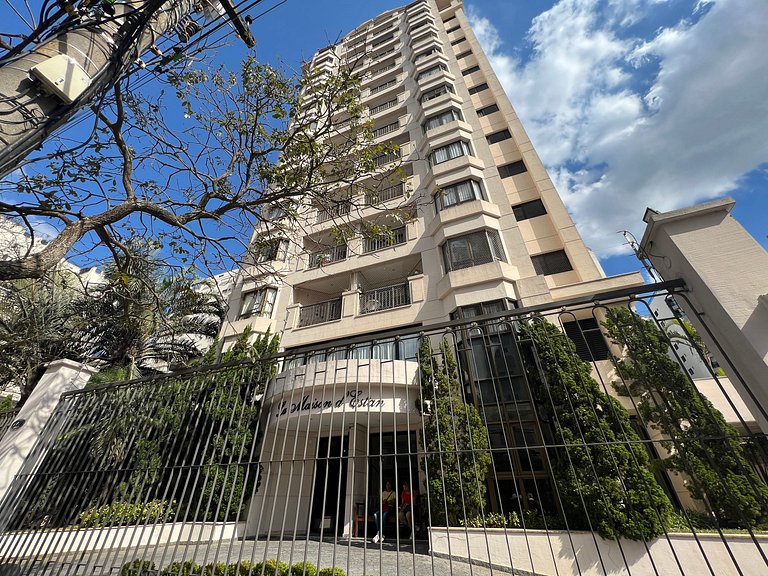 Apart-hotel completo - serviços e garagem