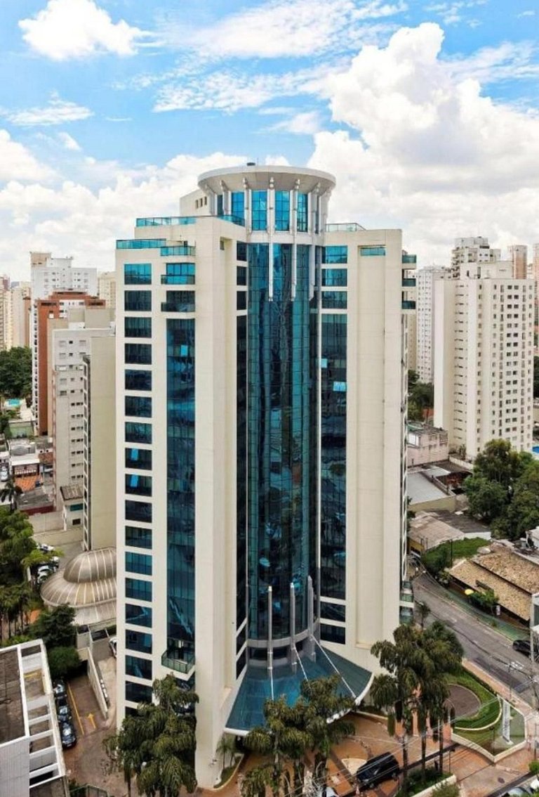 Flat International Av. Ibiraquera, 2534 - UH815
