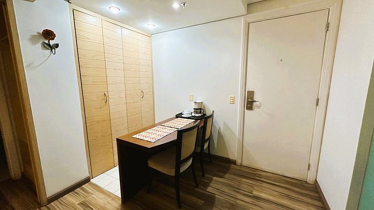 Flat Moema garagem internet rápida e serviços