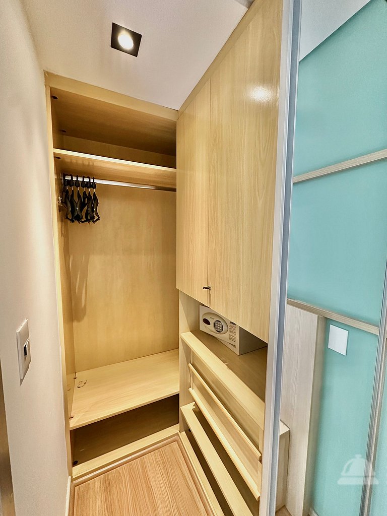 Flat Moderno Nações Unidas c/ Limpeza Diária